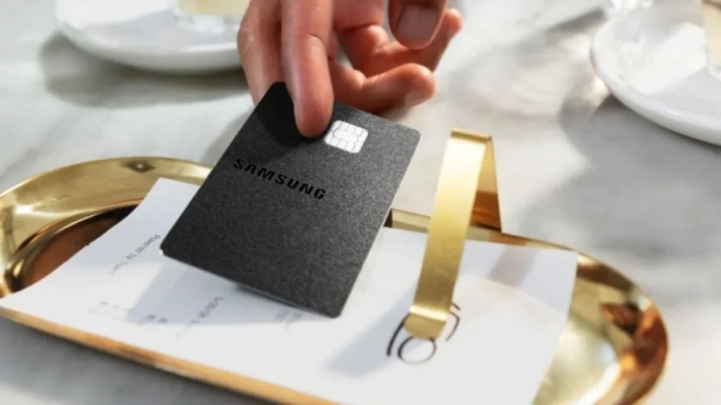 Samsung launches first US credit card with Barclays